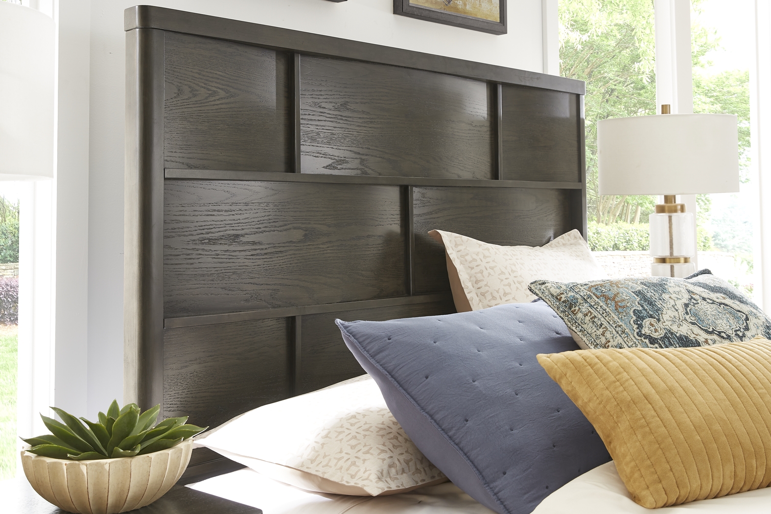 Avona Place Brown 5 Pc King Panel Bedroom - Thumbnail - Image 3