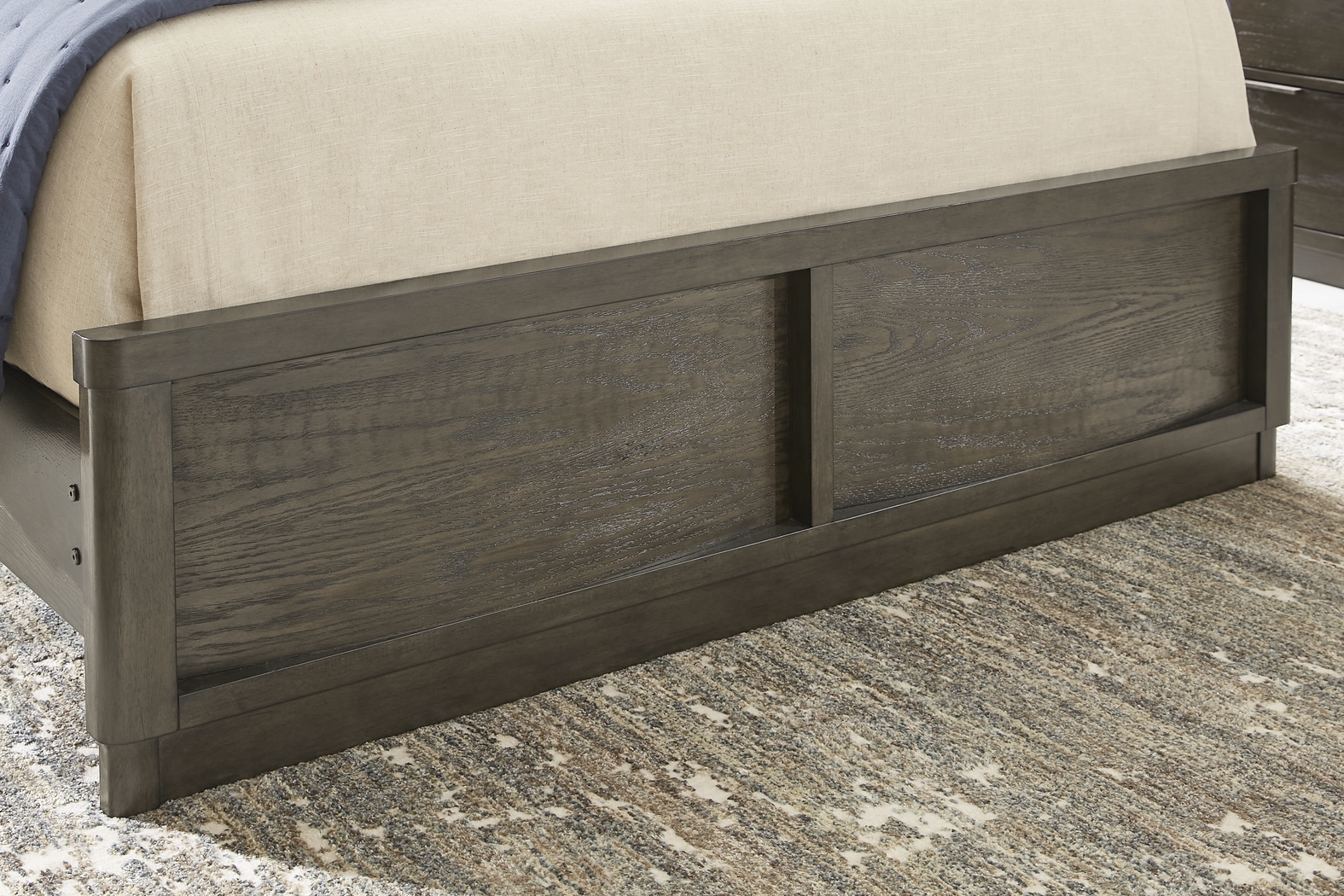 Avona Place Brown 3 Pc Queen Panel Bed - Thumbnail - Image 4