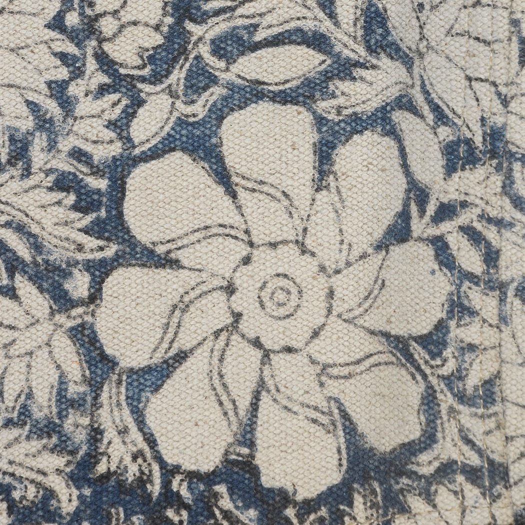 Azadir Blue/White Accent Chair - Thumbnail - Image 10