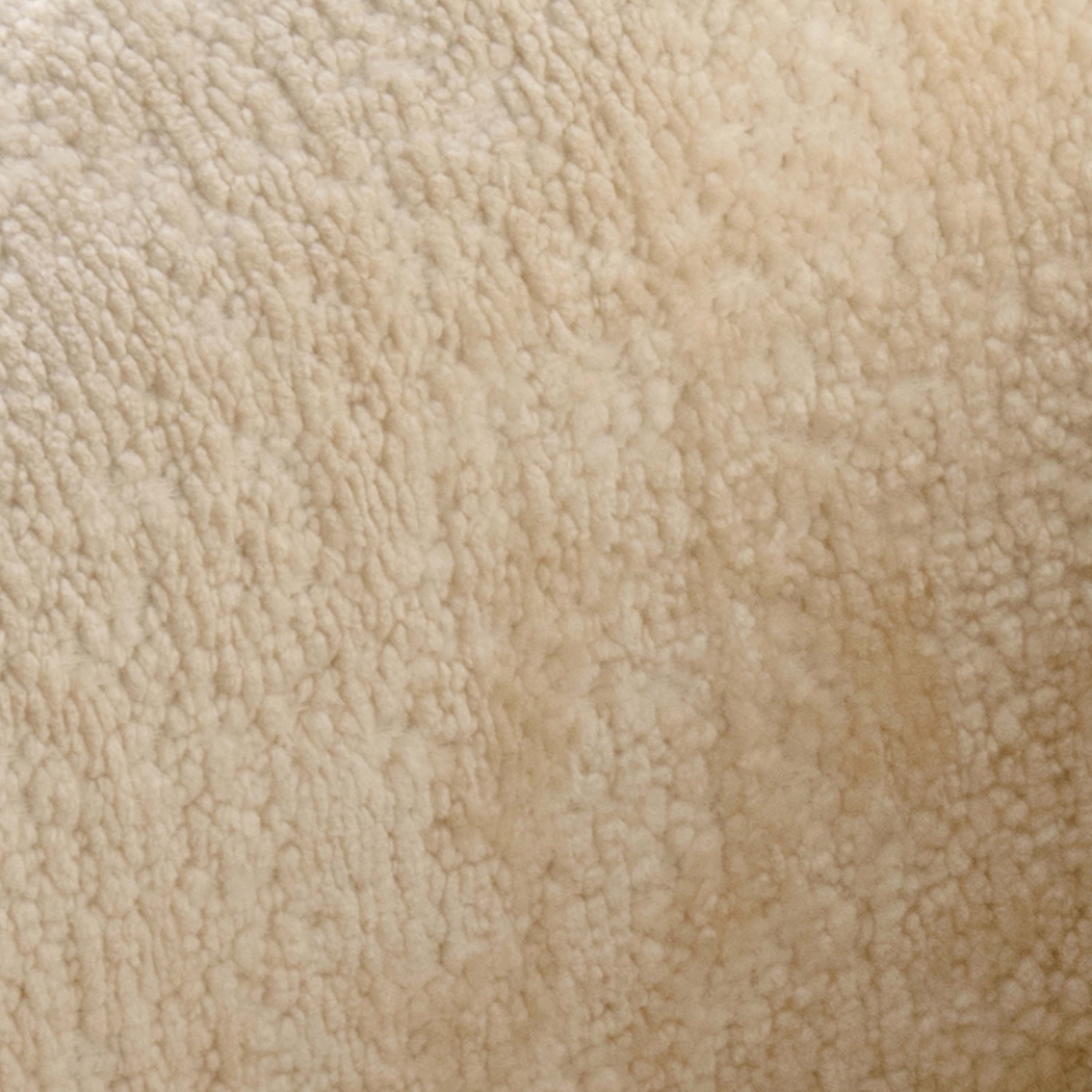 Azurelee Cream Sofa - Thumbnail - Image 10