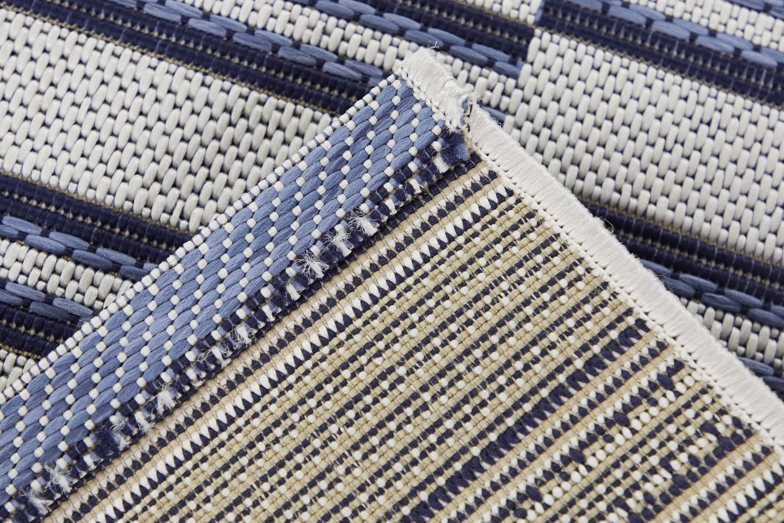 Azurine Blue 7'10 x 10' Indoor/Outdoor Rug - Thumbnail - Image 2