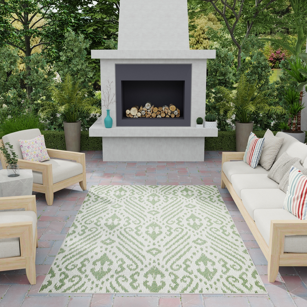 Bahart Green 5'3 x 7'3 Indoor/Outdoor Rug - Thumbnail - Image 2