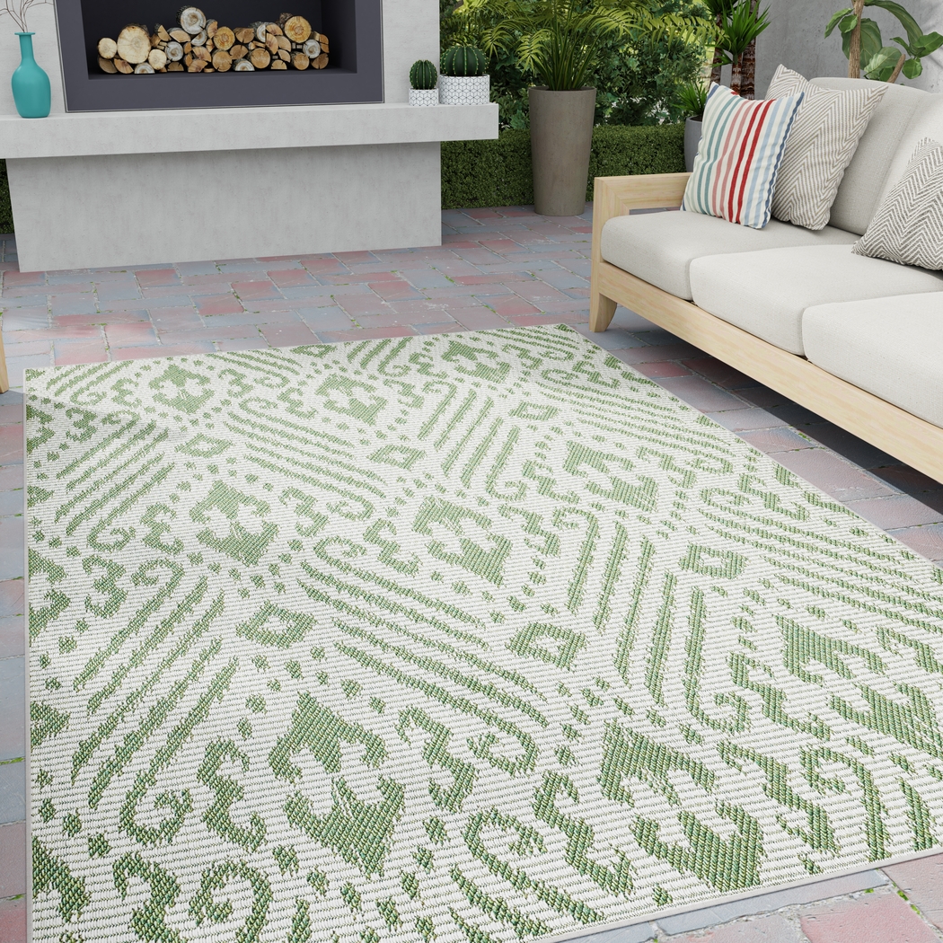 Bahart Green 7'10 x 9'10 Indoor/Outdoor Rug - Thumbnail - Image 3