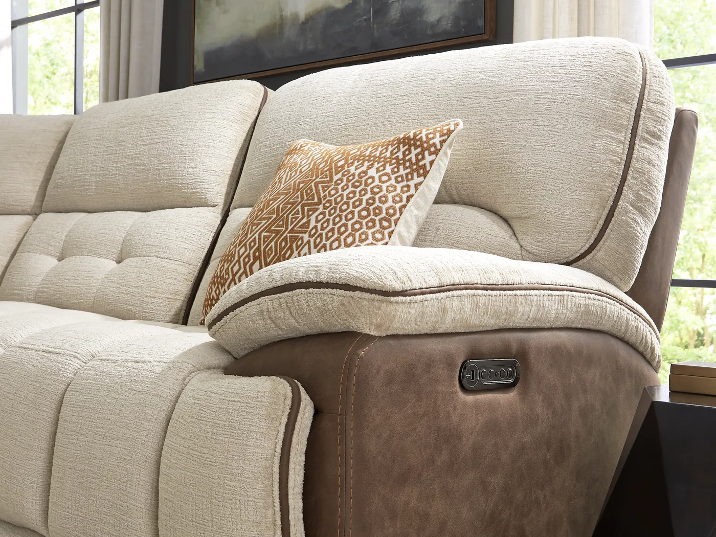 Bakersfield Beige 6 Pc Dual Power Reclining Sectional - Thumbnail - Image 4