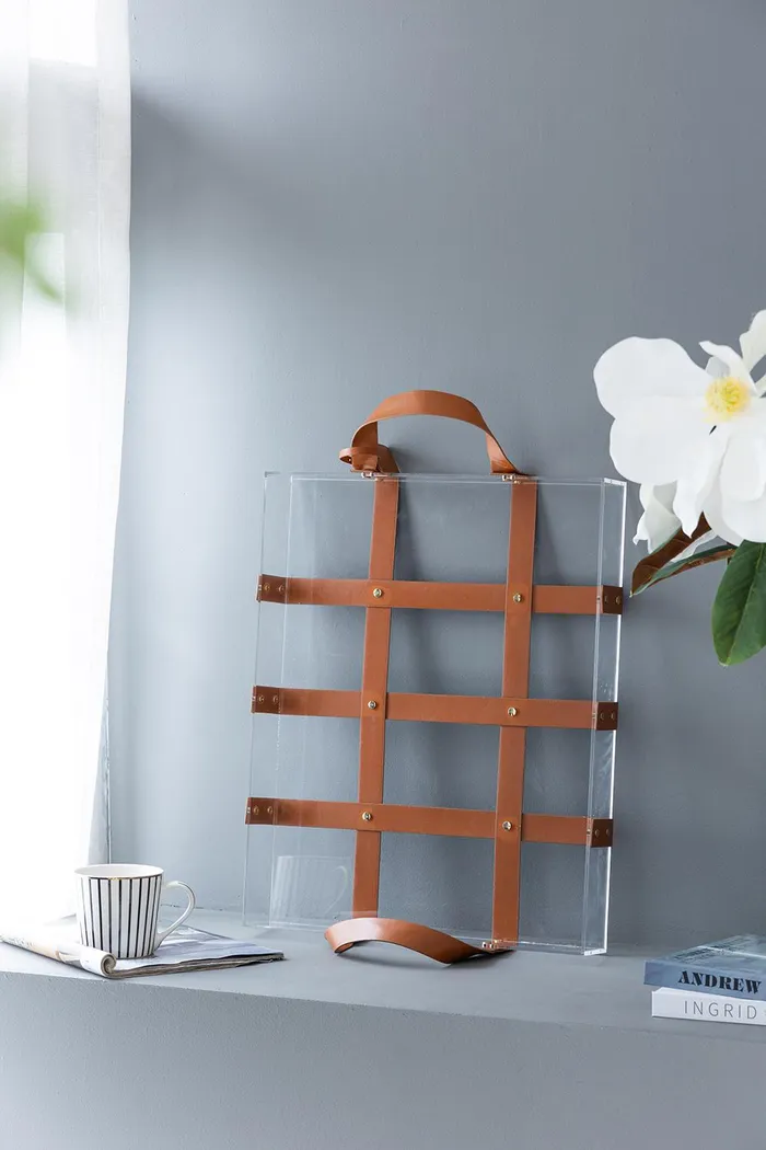 Ballew Clear Tray - Thumbnail - Image 8