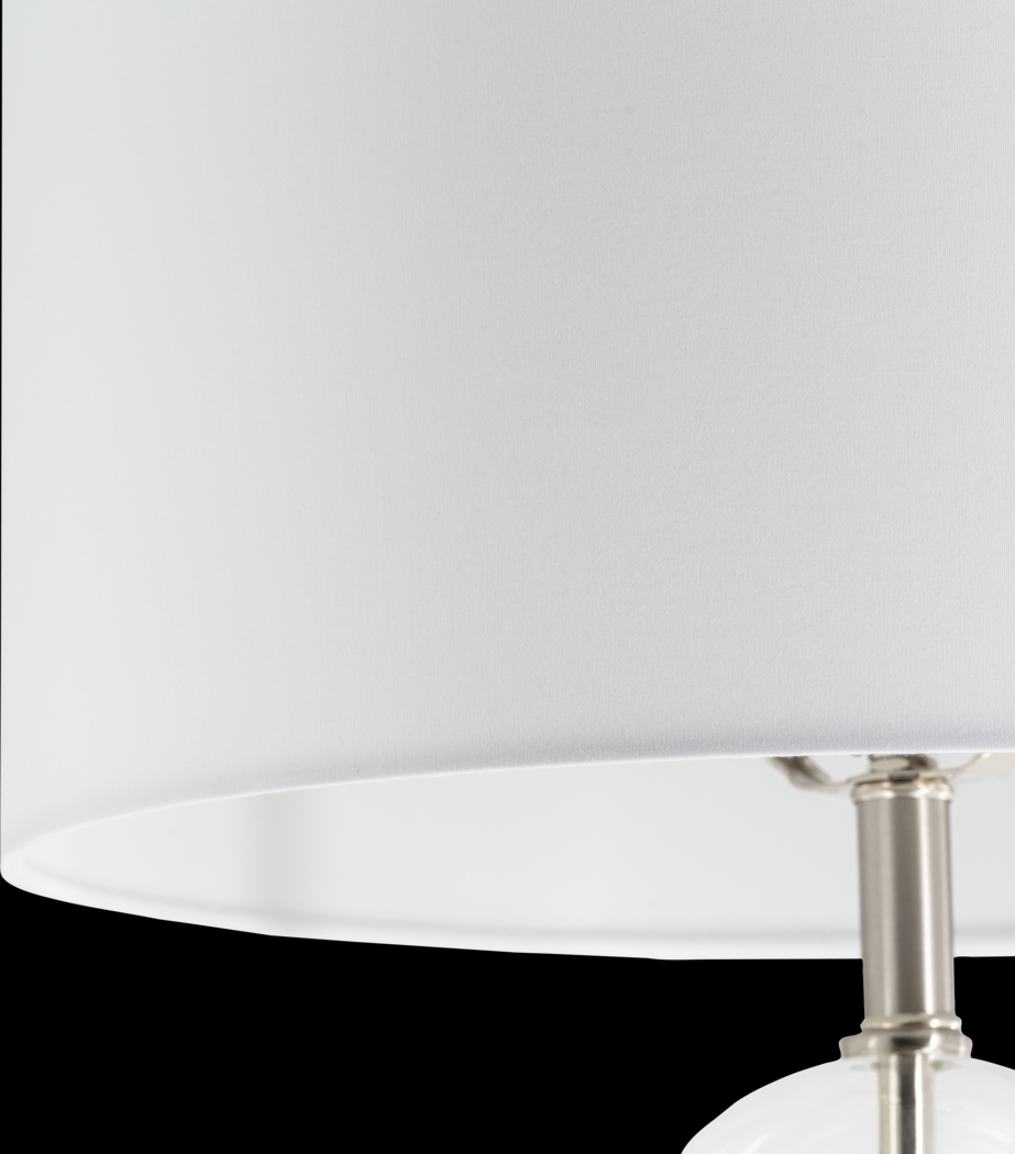 Balsam Point Glass Lamp - Thumbnail - Image 7