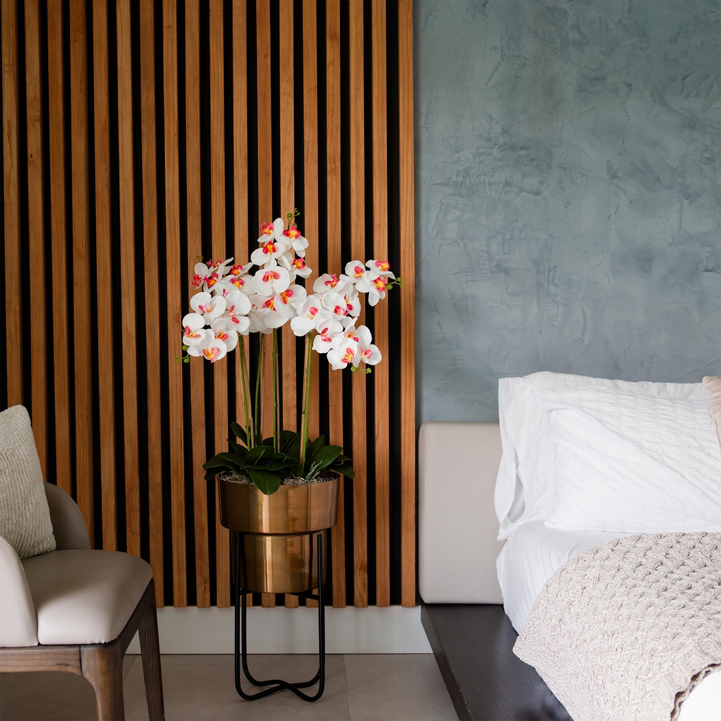 Balsinger I White Silk Floral - Thumbnail - Image 5