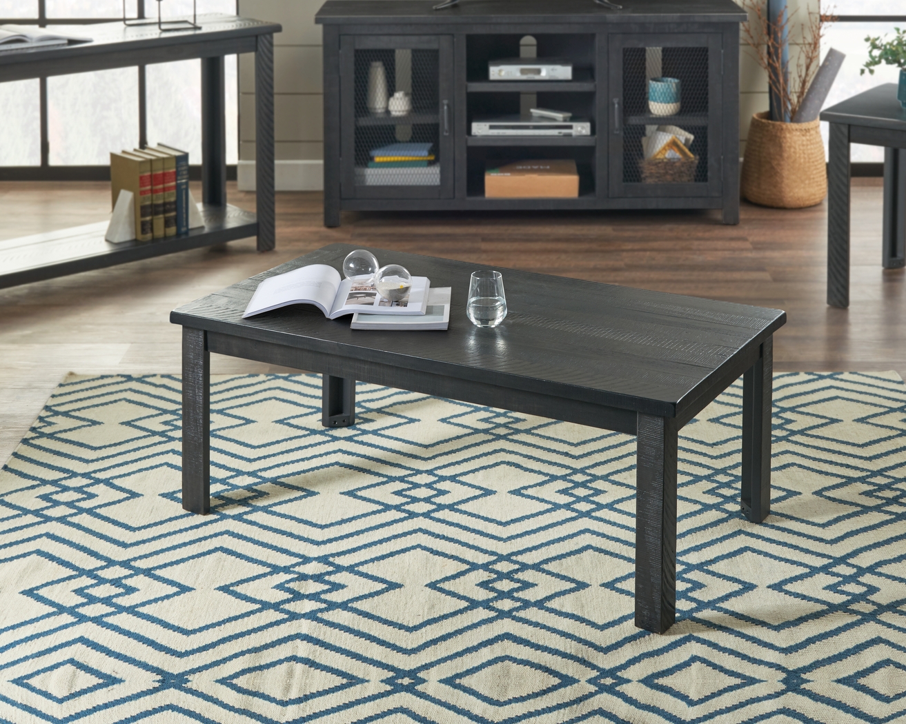 Baltazar Gray Sofa Table - Thumbnail - Image 7