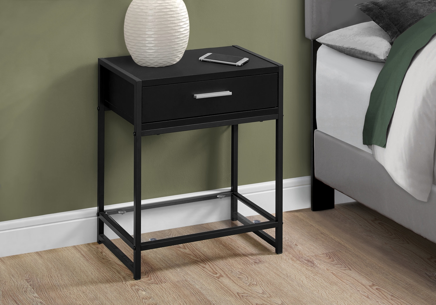 Bandiwood Black Accent Table - Thumbnail - Image 3