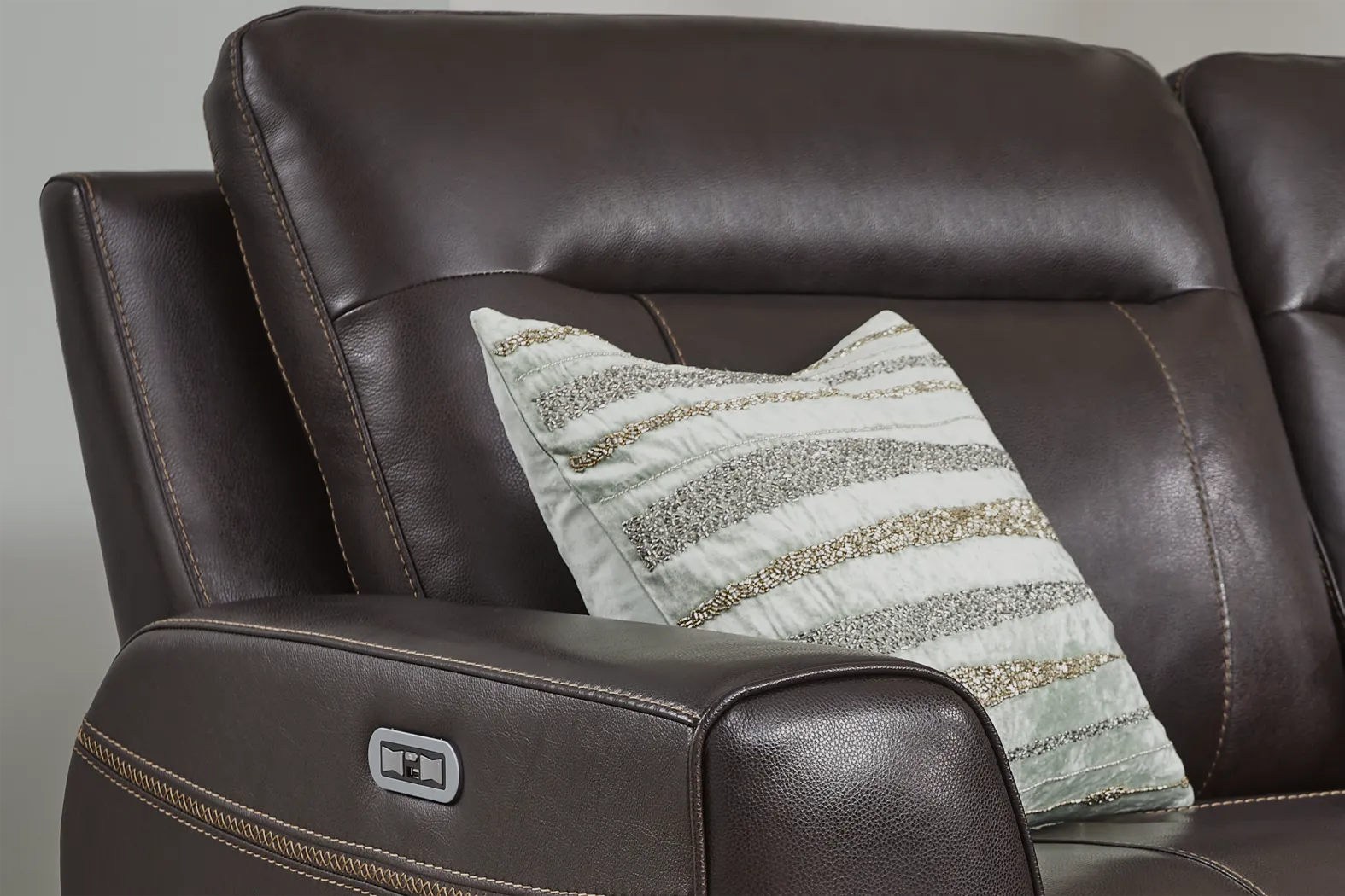Bargotti Coffee Leather 6 Pc Dual Power Reclining Sectional - Image 8