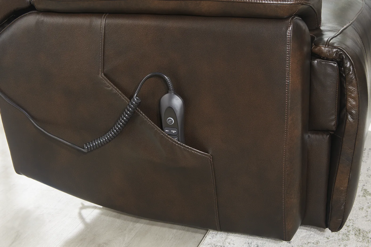 Barolo Brown Leather Triple Power Recliner - Thumbnail - Image 4