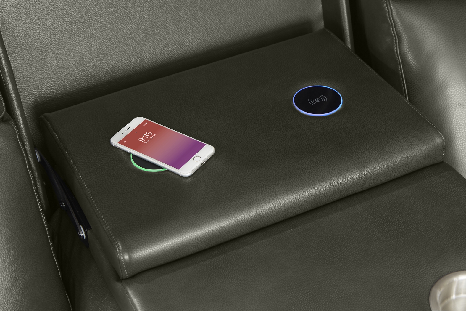 Barolo Dark Gray Leather 7 Pc Triple Power Reclining Living Room with Massage and Heat - Thumbnail - Image 10