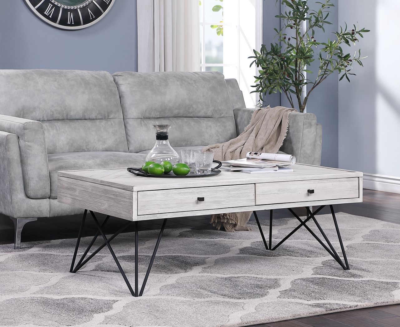 Barremore White Cocktail Table - Thumbnail - Image 4