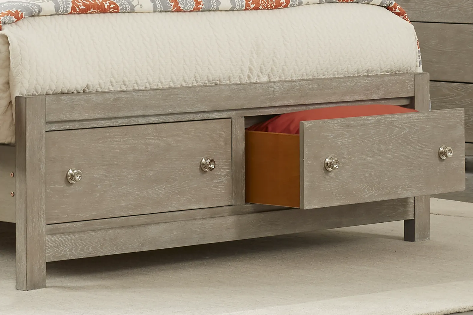 Barringer Place Gray 5 Pc Queen Panel Bedroom with Storage - Thumbnail - Image 4