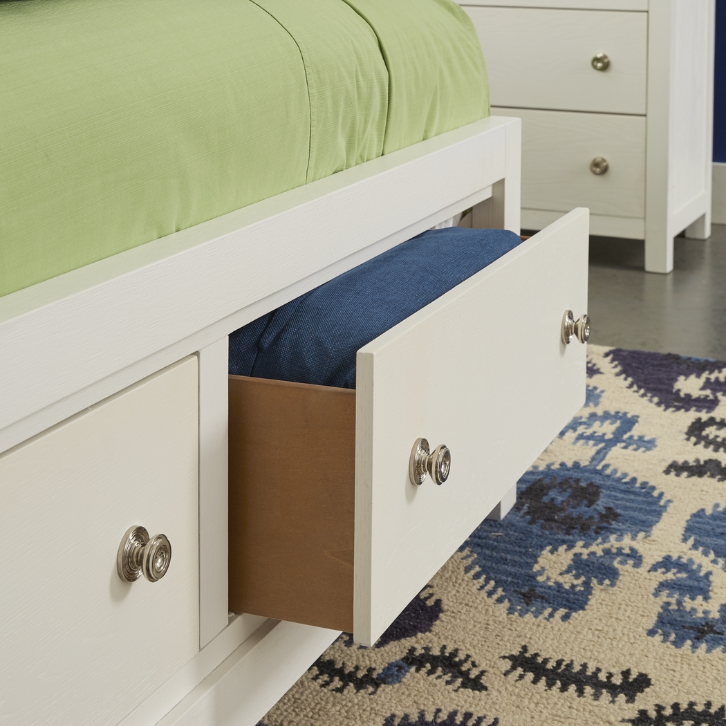 Barringer Place White 7 Pc King Panel Bedroom with Storage - Thumbnail - Image 5