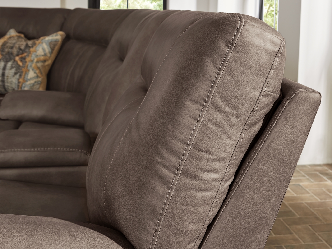 Barton Brown 7 Pc Dual Power Reclining Sectional Living Room - Thumbnail - Image 8