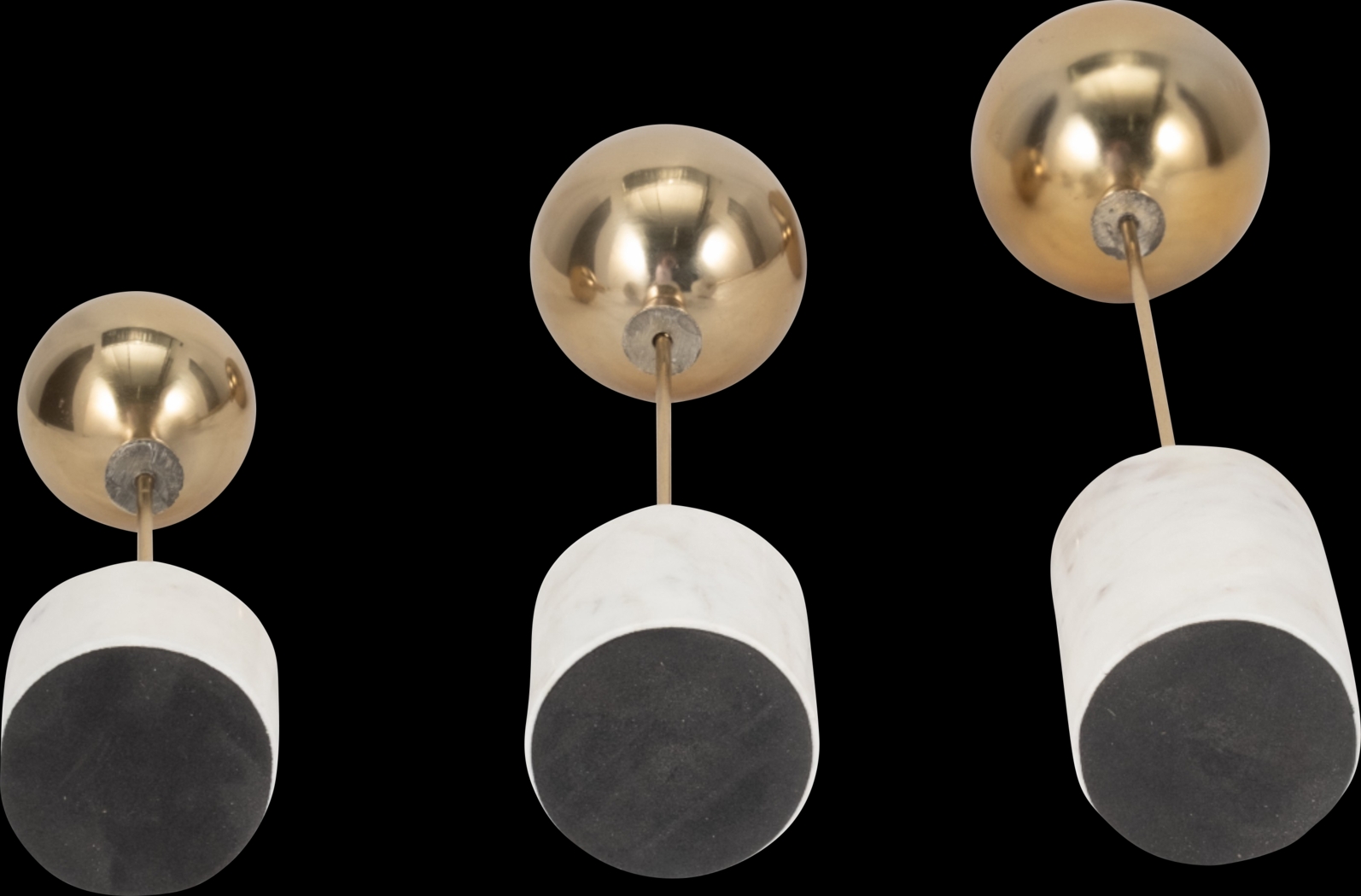 Baruna Gold Balloon Sculpture, Set of 3 - Thumbnail - Image 2