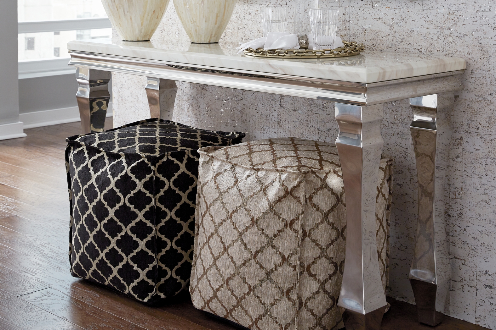 Bauman Black Pouf - Thumbnail - Image 3