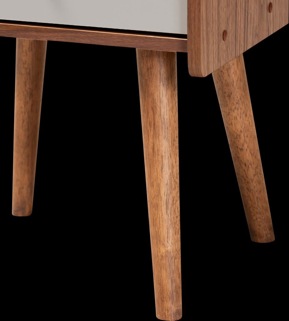 Bayfair Brown End Table - Thumbnail - Image 6