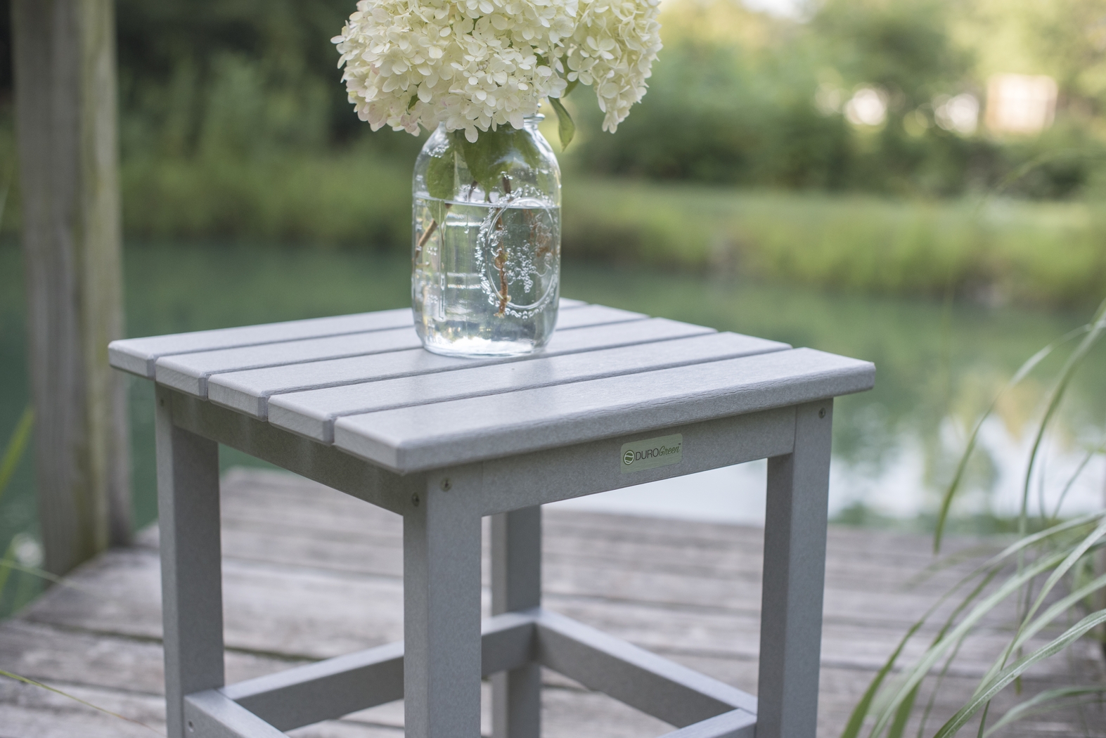 Bayfield Park Traditional Light Gray Outdoor Side Table - Thumbnail - Image 4