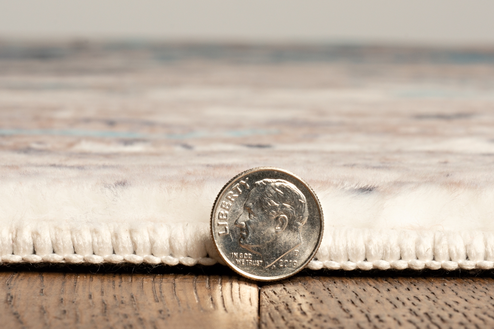 Baylants Blue 5' x 7' Rug - Thumbnail - Image 4