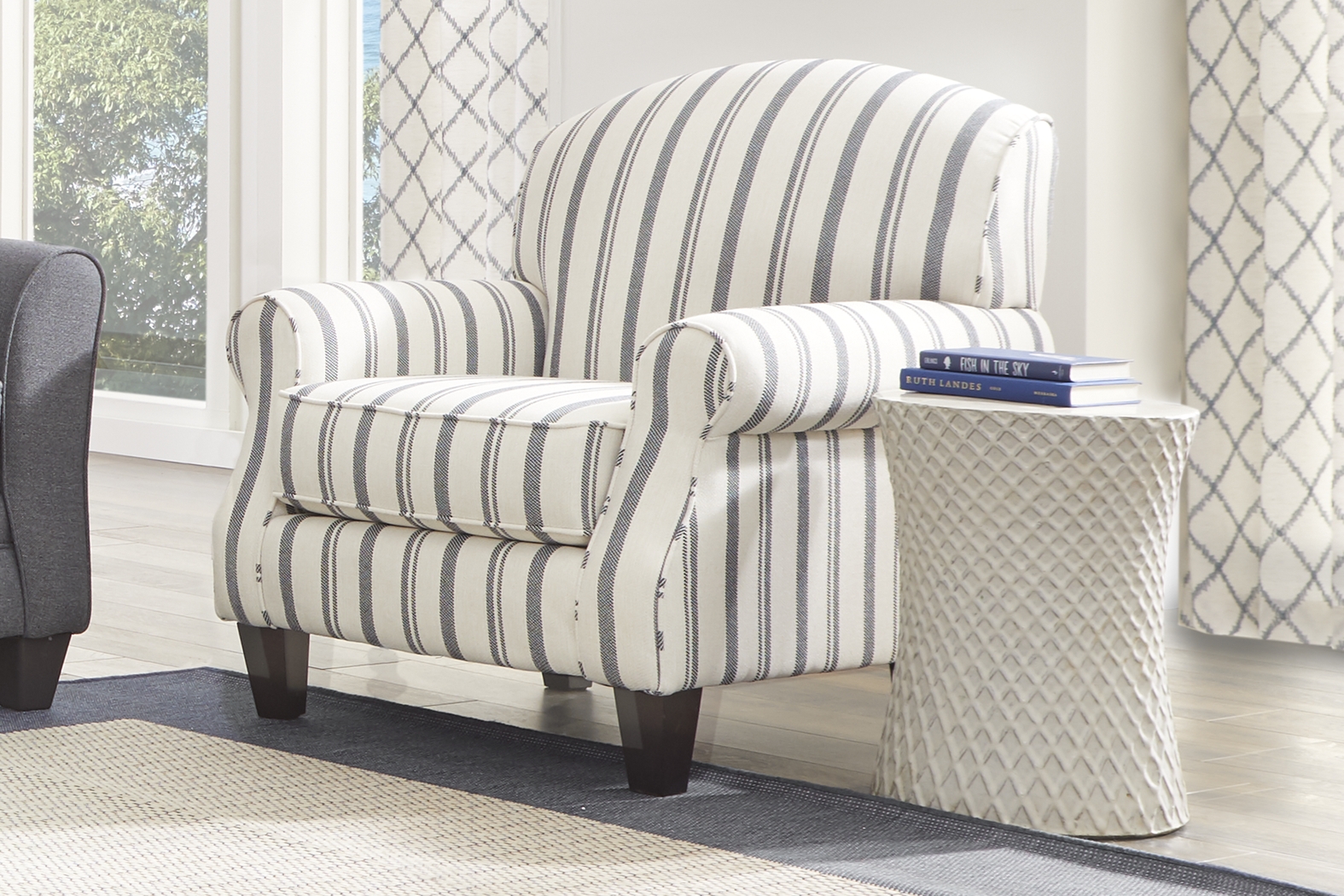 Beachfront Striped Accent Chair - Thumbnail - Image 3