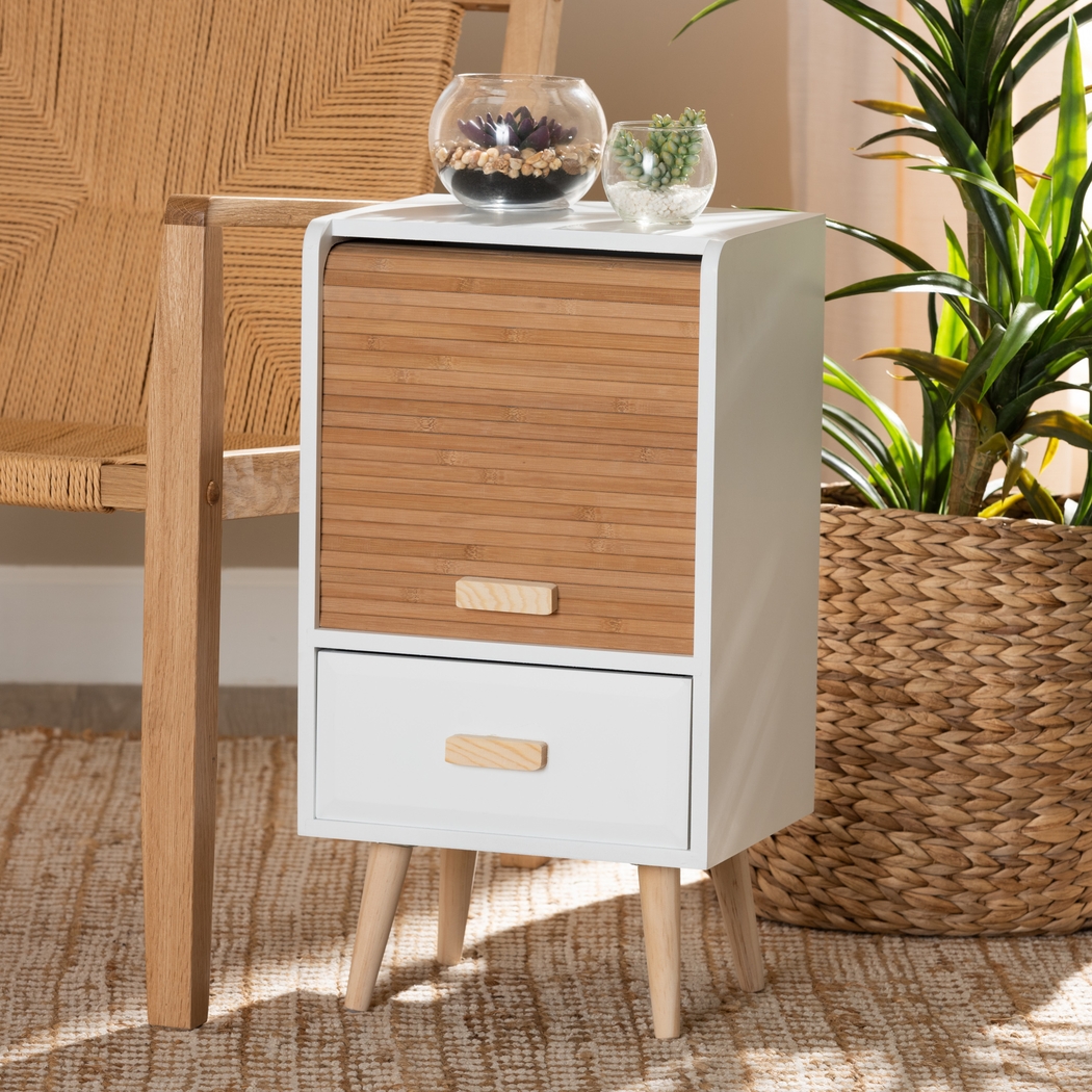 Beckleycrest White Nightstand - Thumbnail - Image 9