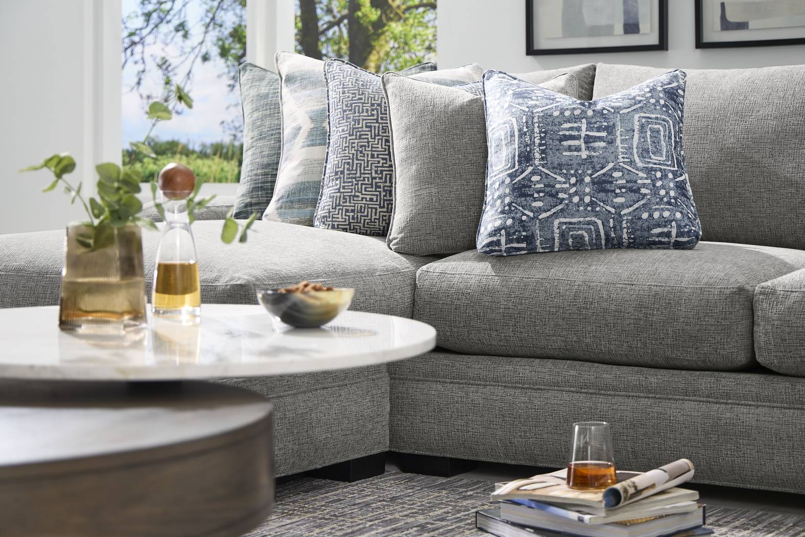 Bedford Park Gray 3 Pc Sectional with Chaise - Thumbnail - Image 4