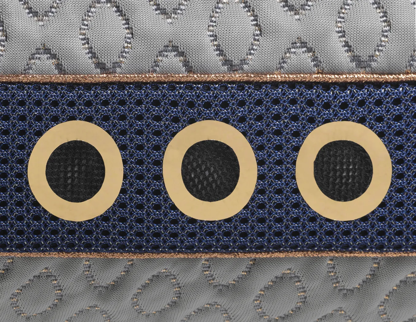 Bedgear Cosmo 2.0 Standard Pillow - Thumbnail - Image 2