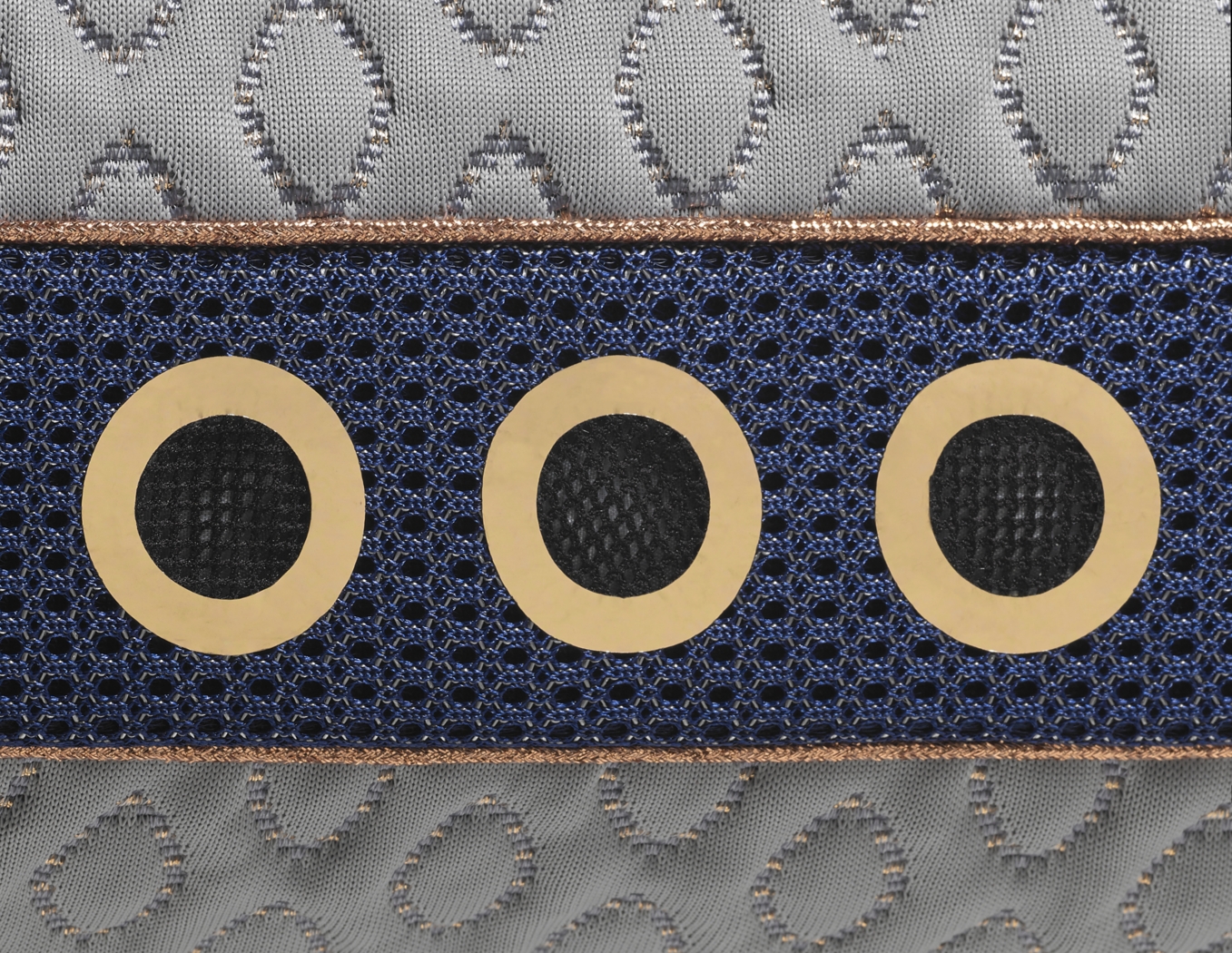 Bedgear Cosmo 1.0 Standard Pillow - Thumbnail - Image 4