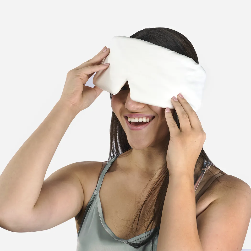 Bedgear Hyper-Silk Performance White Sleep Mask - Thumbnail - Image 5