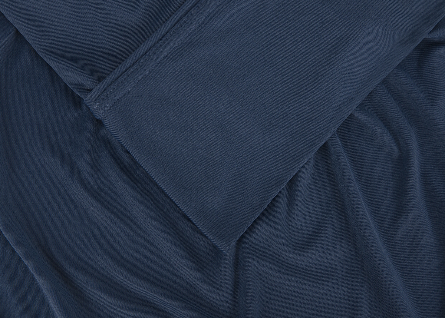 Bedgear Ver-Tex Navy 4 Pc Queen Sheet Set - Thumbnail - Image 6