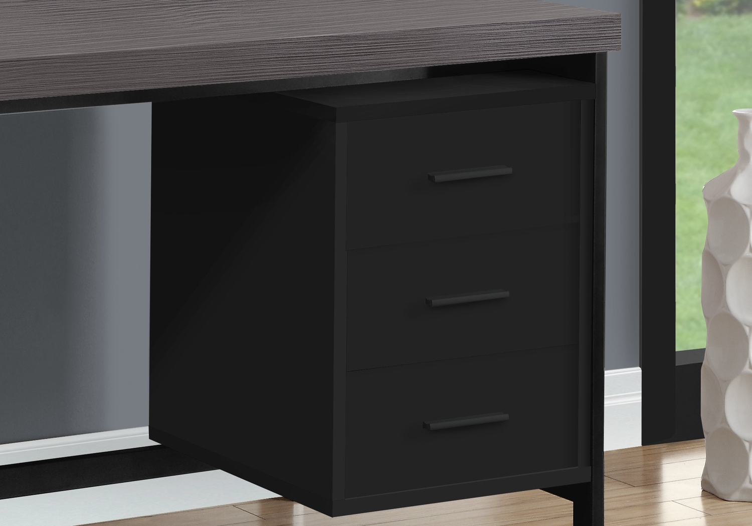 Bedlington Black Desk - Thumbnail - Image 3