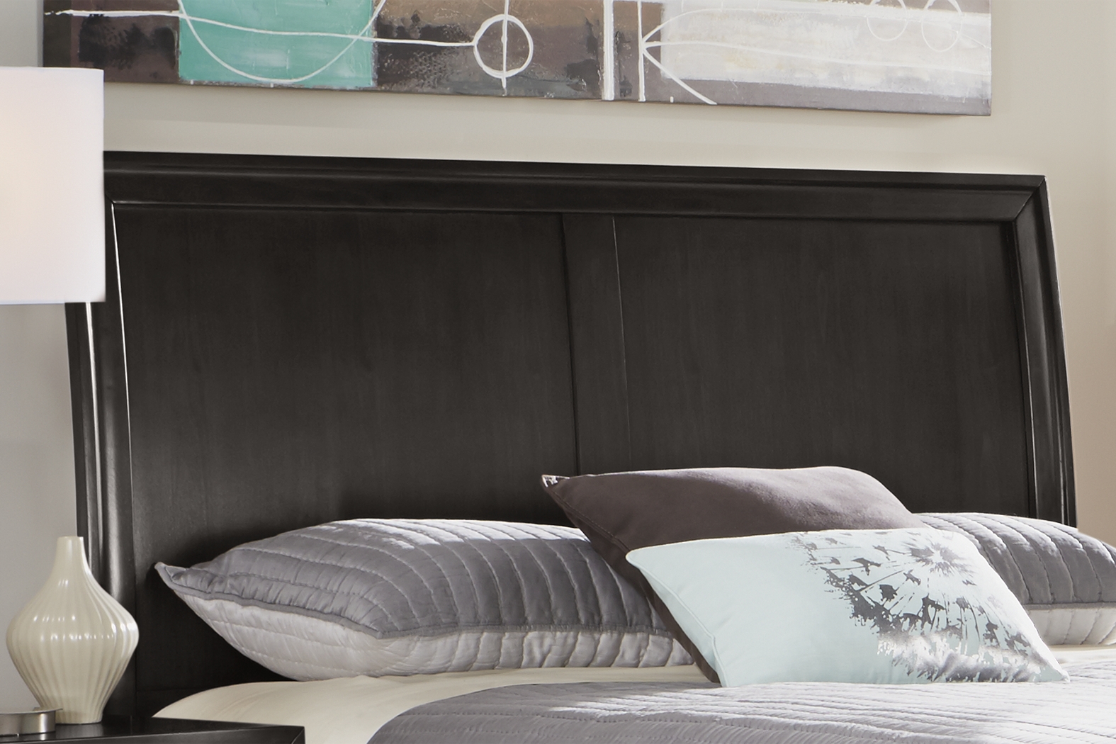 Belcourt Black 3 Pc Queen Sleigh Bed - Thumbnail - Image 4