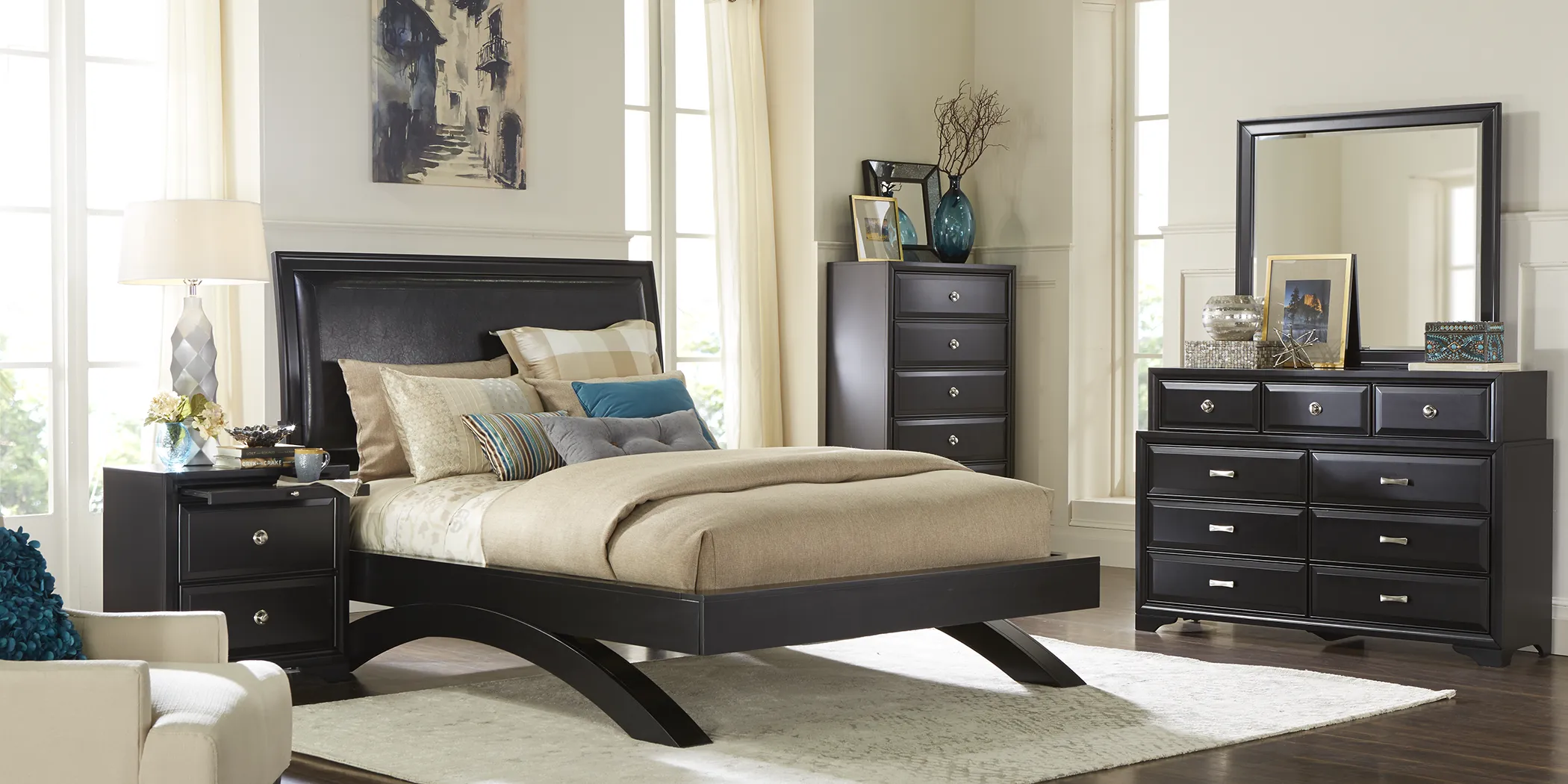 Belcourt Black 5 Pc Queen Platform Bedroom - Thumbnail - Image 2