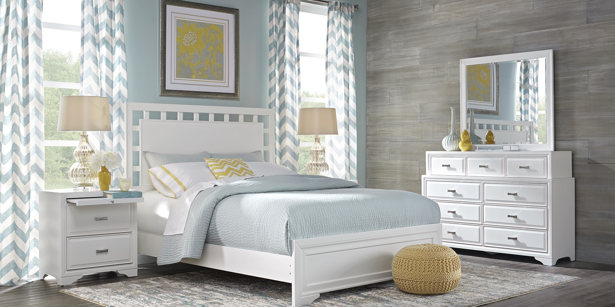 Belcourt White 5 Pc Queen Lattice Bedroom - Thumbnail - Image 2