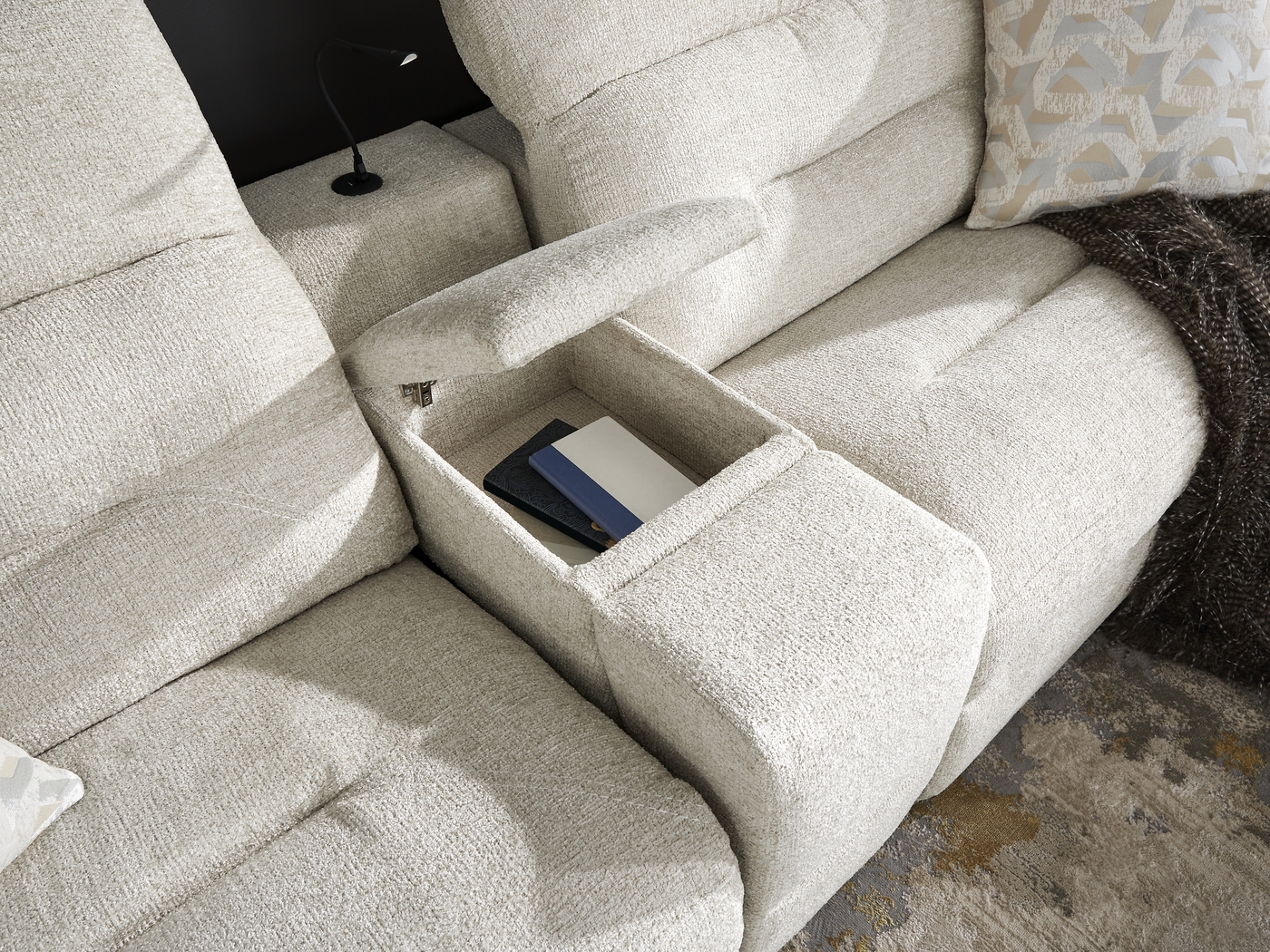 Belia Beige 9 Pc Dual Power Reclining Sectional Living Room - Thumbnail - Image 12