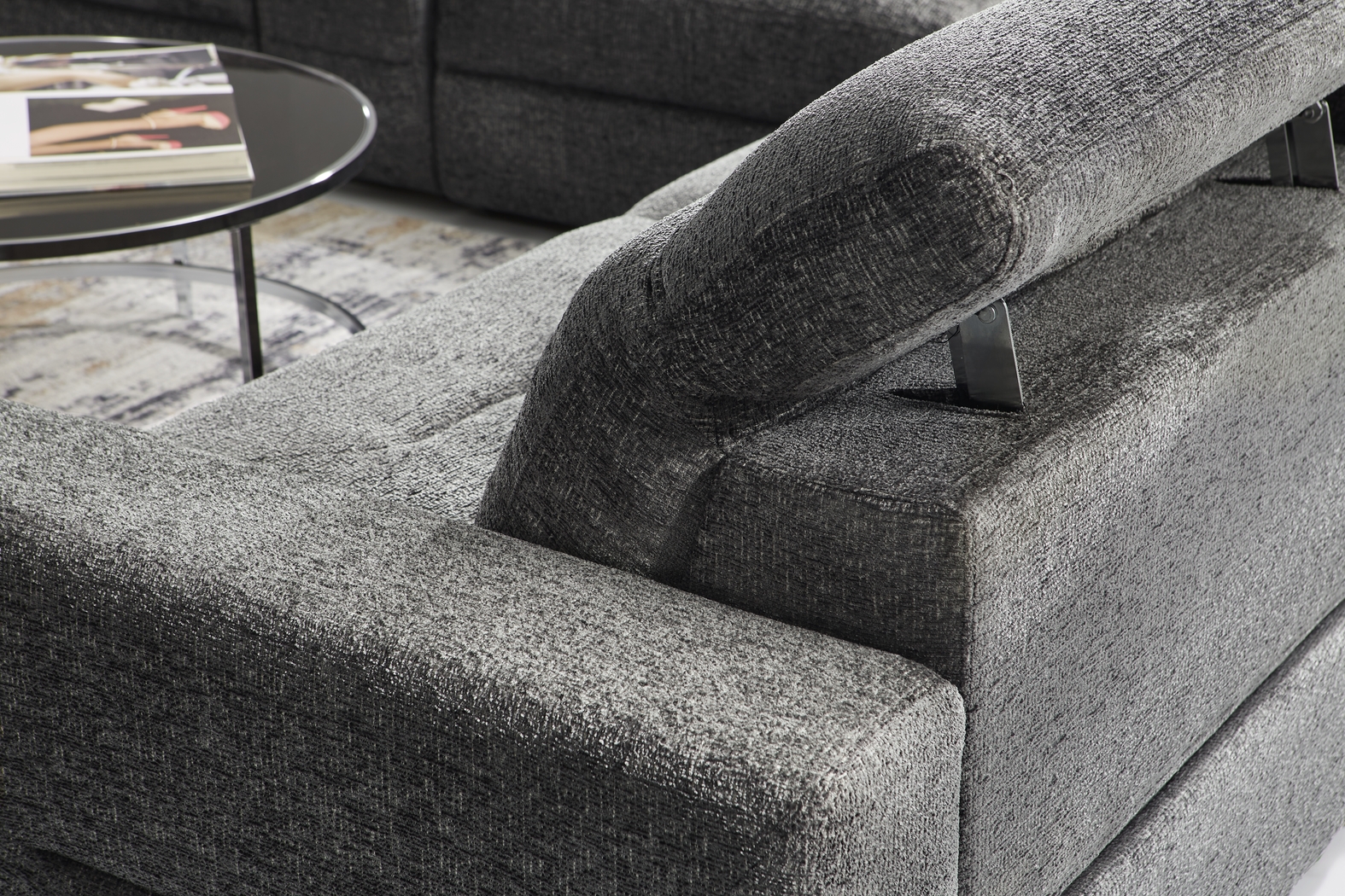 Belia Gray 9 Pc Dual Power Reclining Sectional Living Room - Thumbnail - Image 4