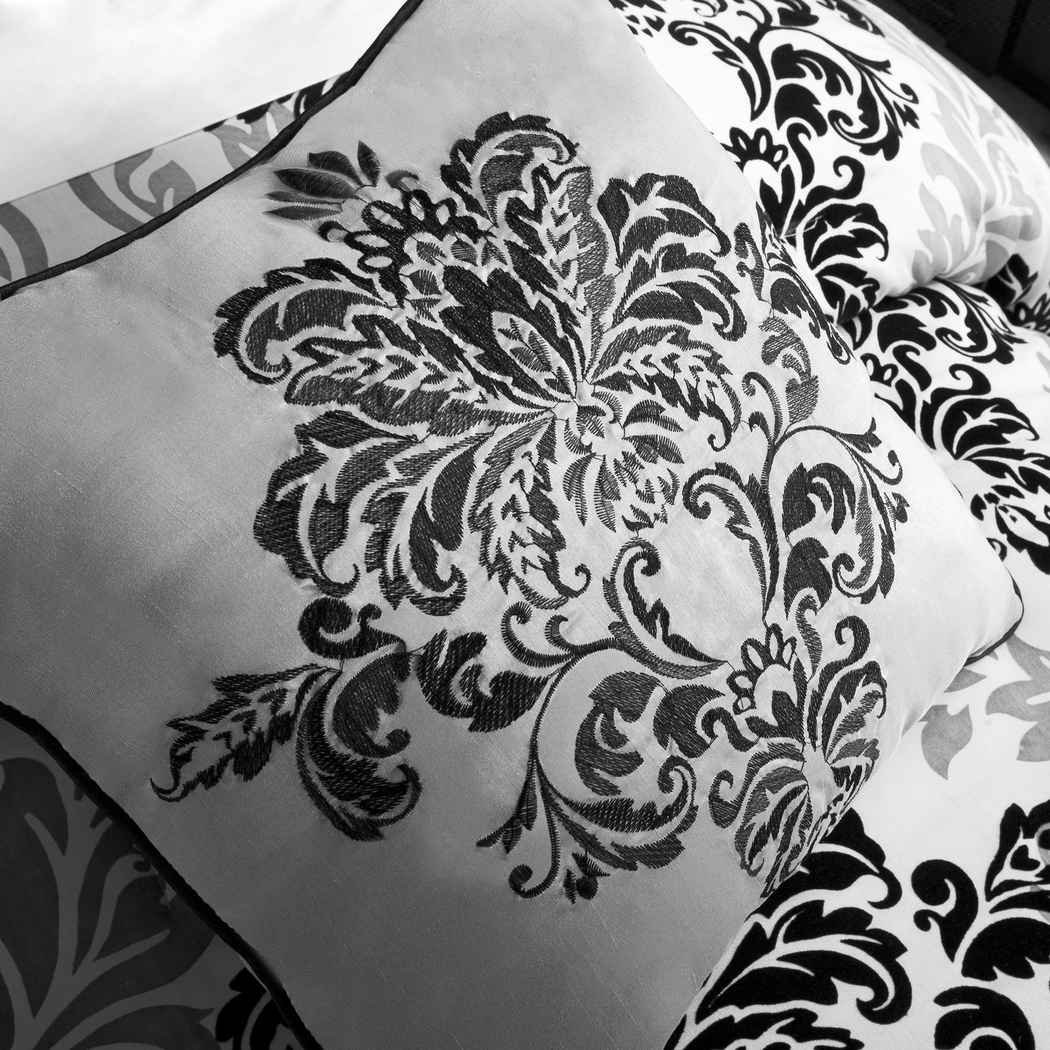 Bellaire Gray 7 Pc Queen Comforter Set - Thumbnail - Image 3