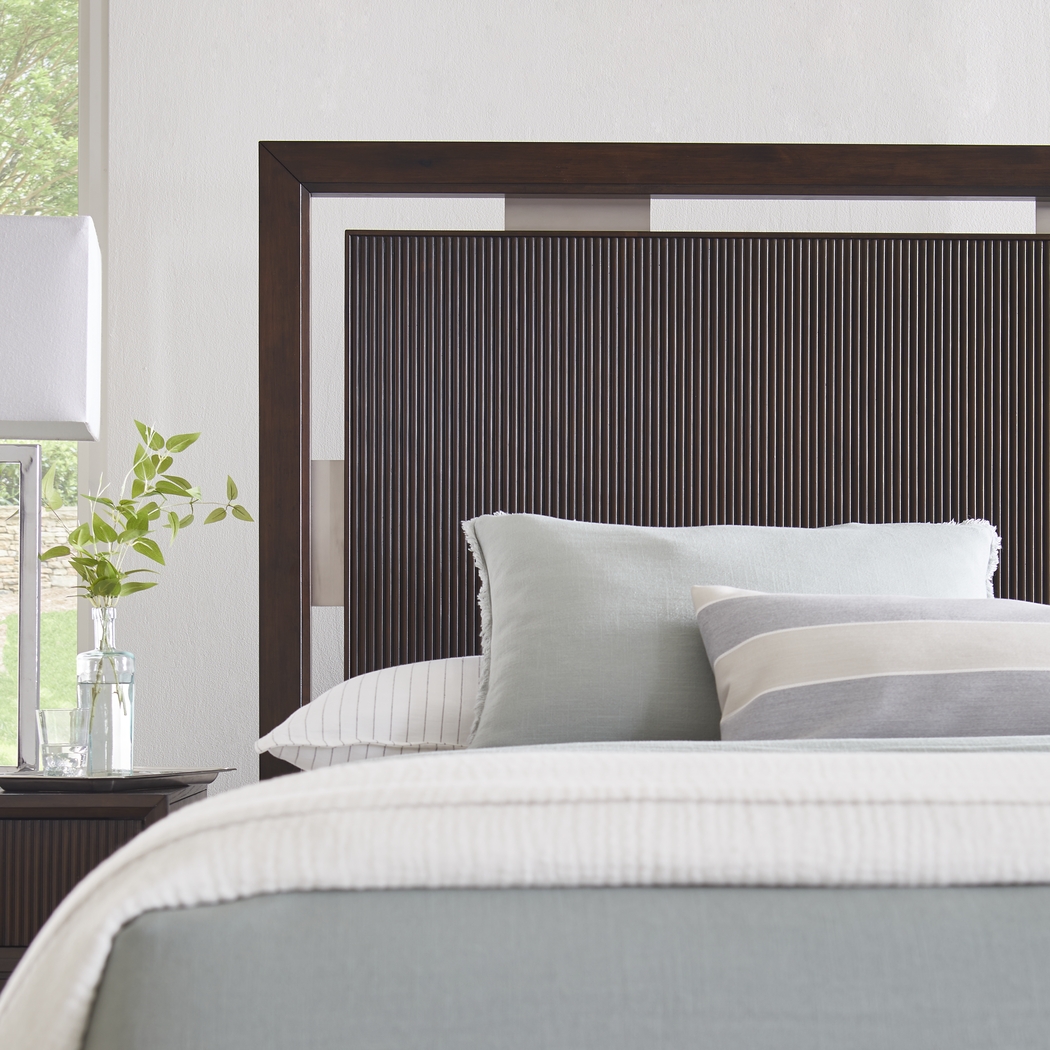 Bellante Brown 3 Pc King Panel Bed - Thumbnail - Image 4