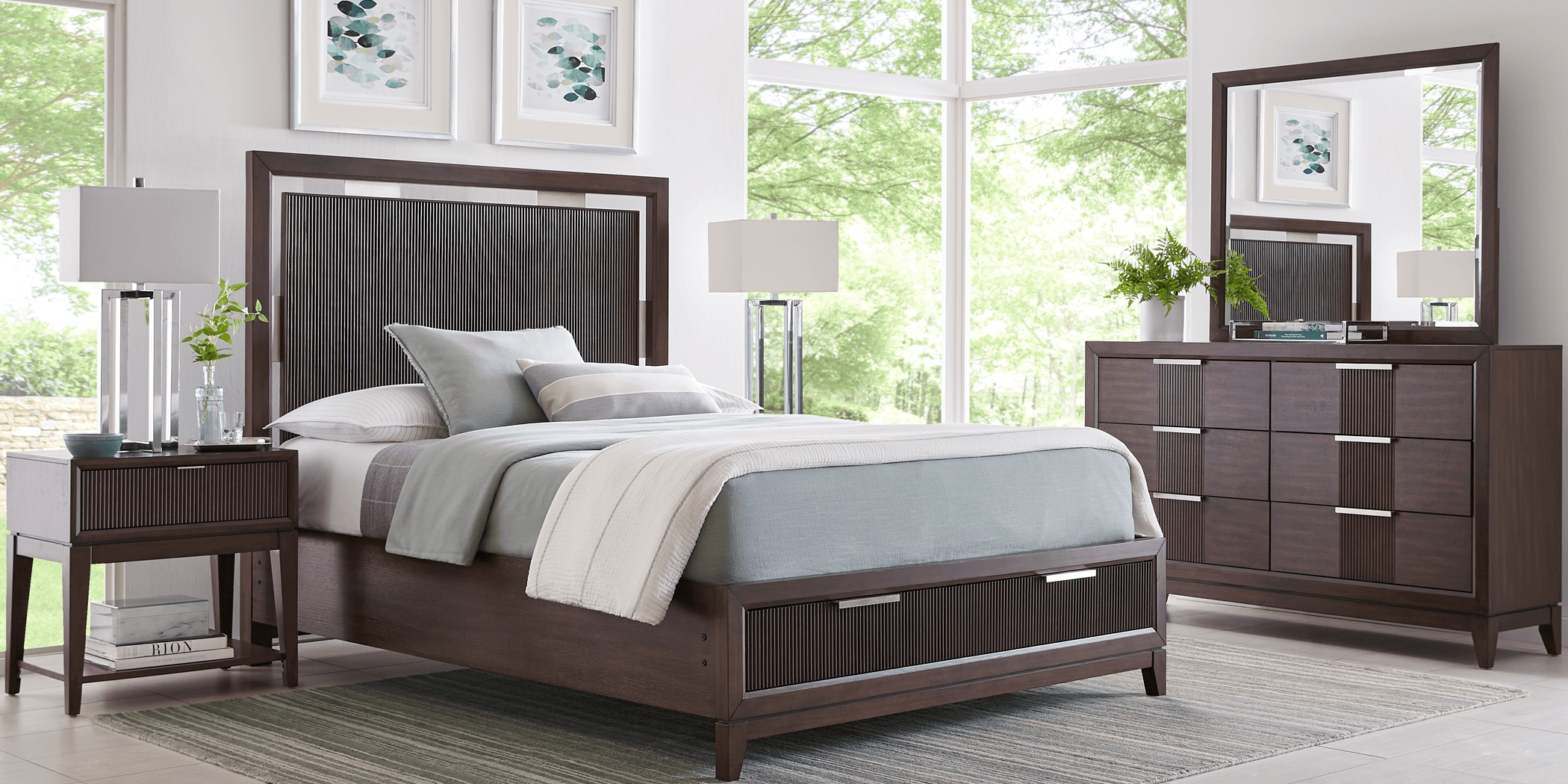 Bellante Brown 3 Pc Queen Panel Bed with Storage - Thumbnail - Image 3