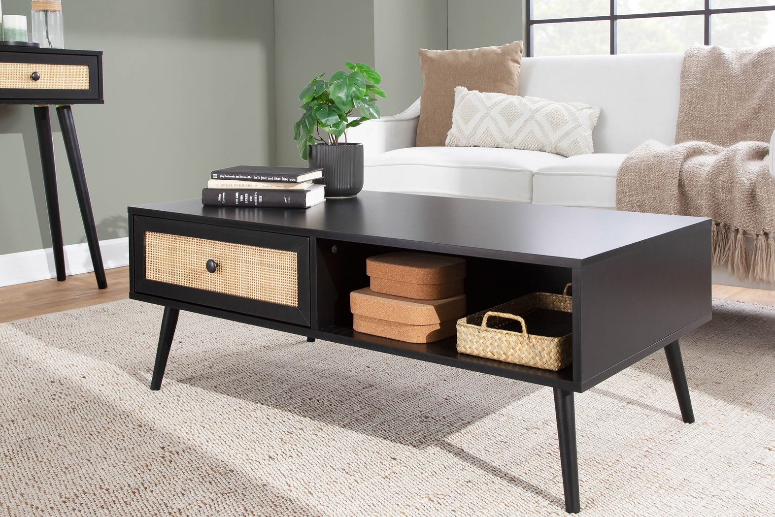 Belle Ann Black Coffee Table - Thumbnail - Image 10