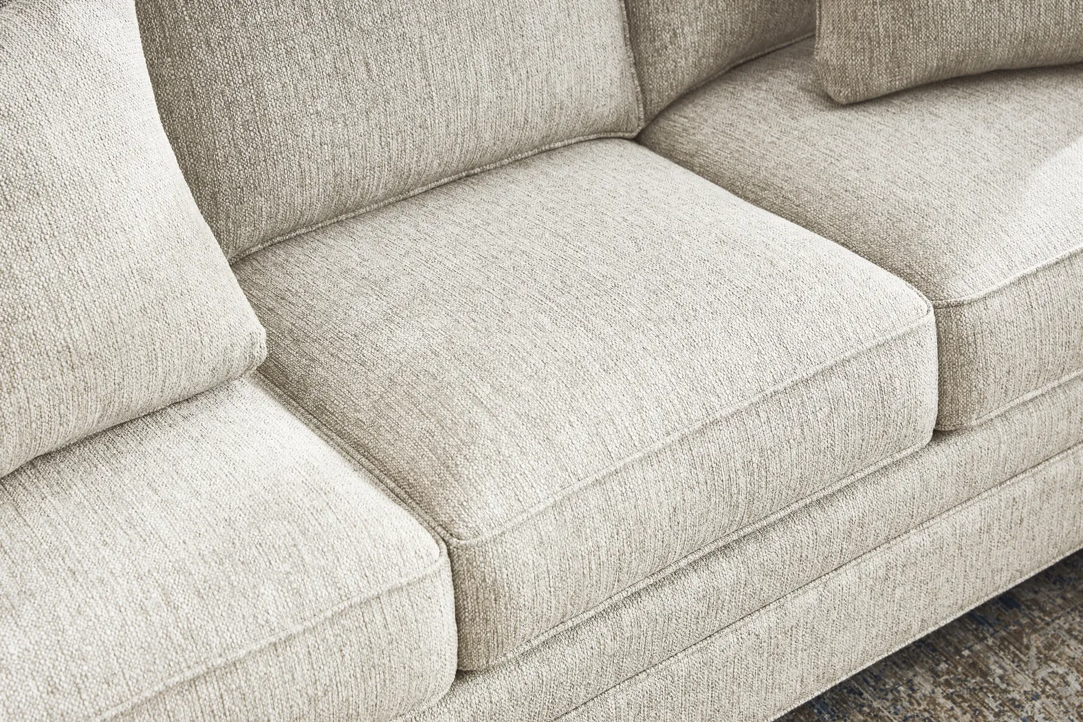 Bellingham Pebble Textured 7 Pc Living Room with Gel Foam Sleeper Sofa - Thumbnail - Image 12