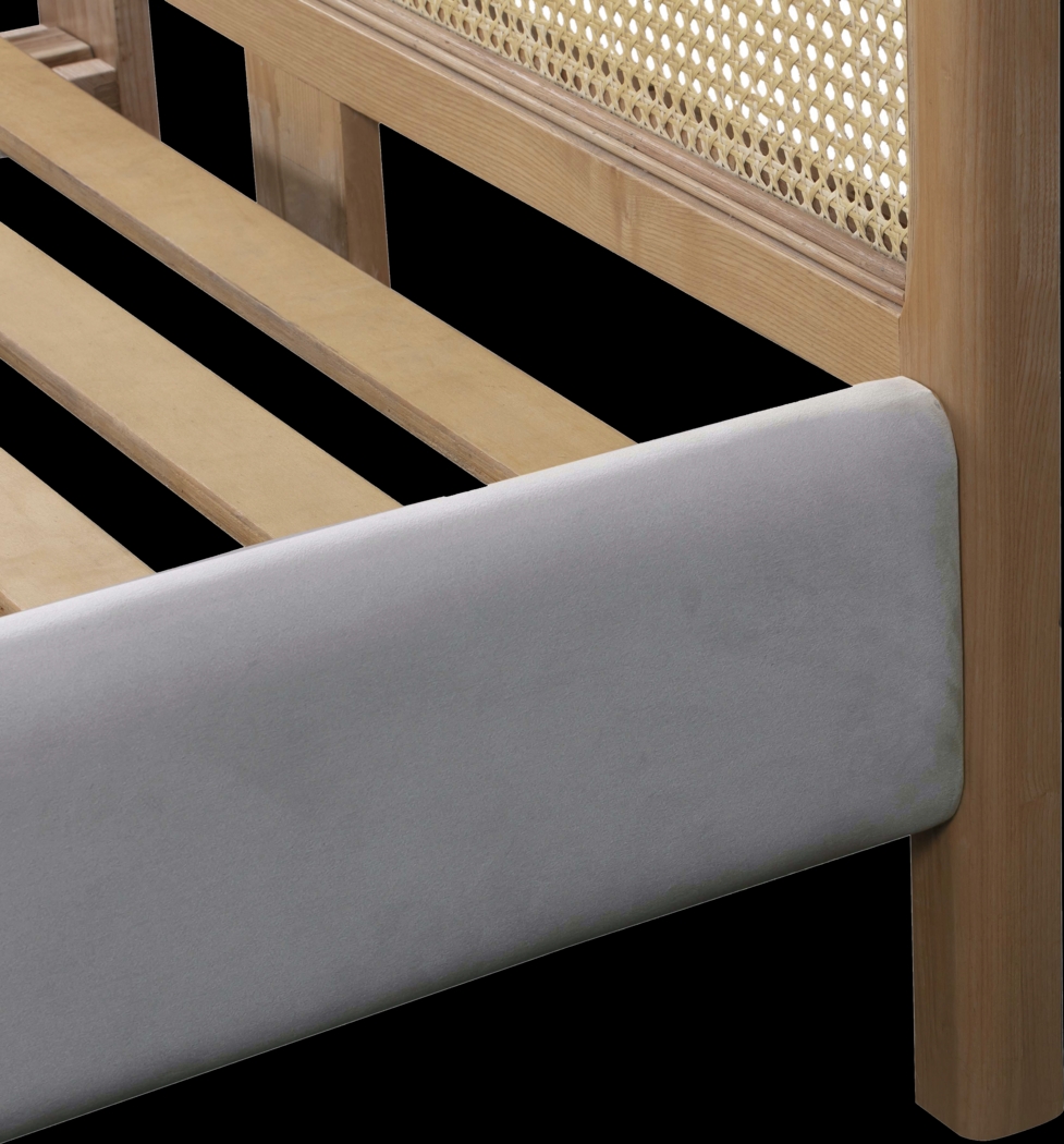 Bellmawr Gray King Bed - Thumbnail - Image 8