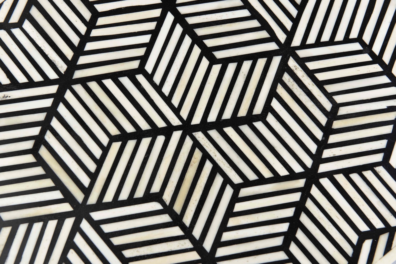 Bellsor Black Nightstand - Thumbnail - Image 6