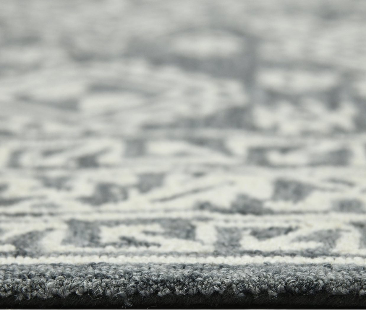 Bellton Gray 7'6 x 9'6 Rug - Thumbnail - Image 6