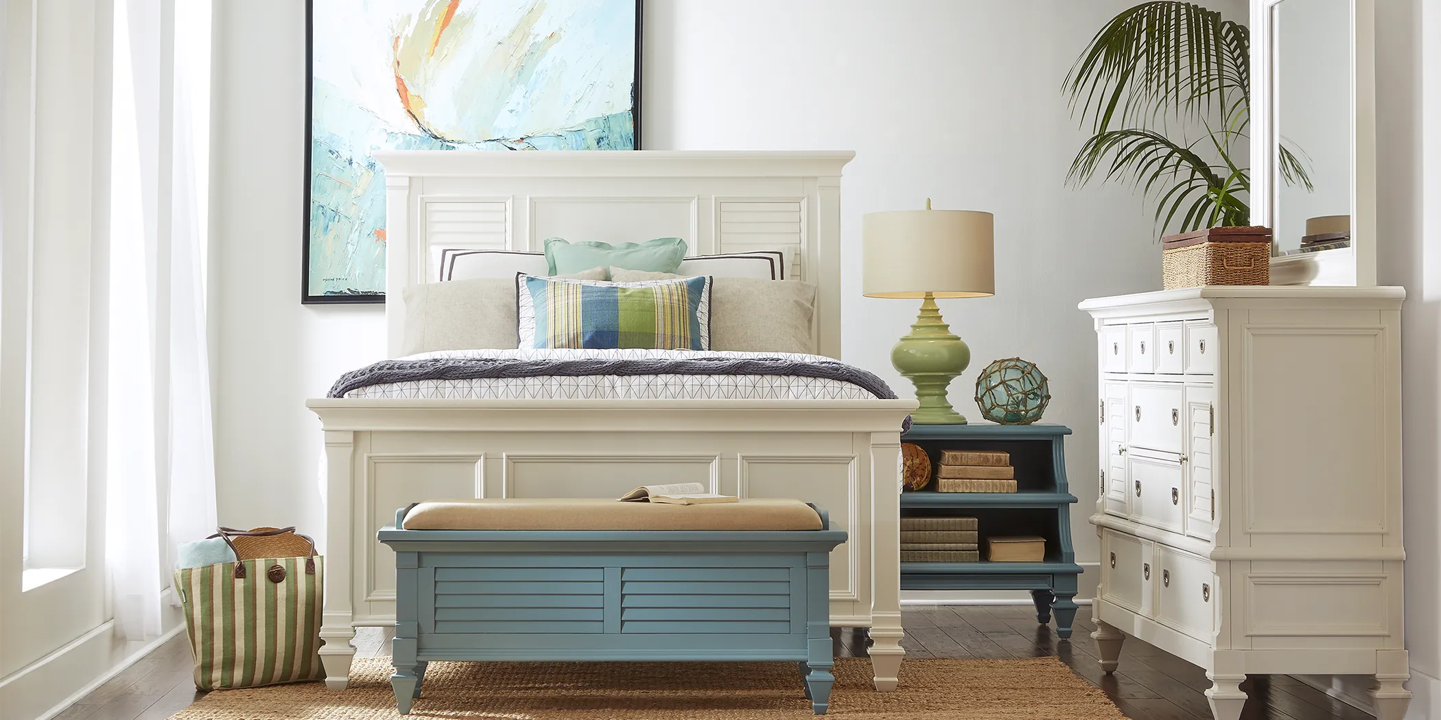 Belmar White Panel 5 Pc Queen Bedroom - Thumbnail - Image 1