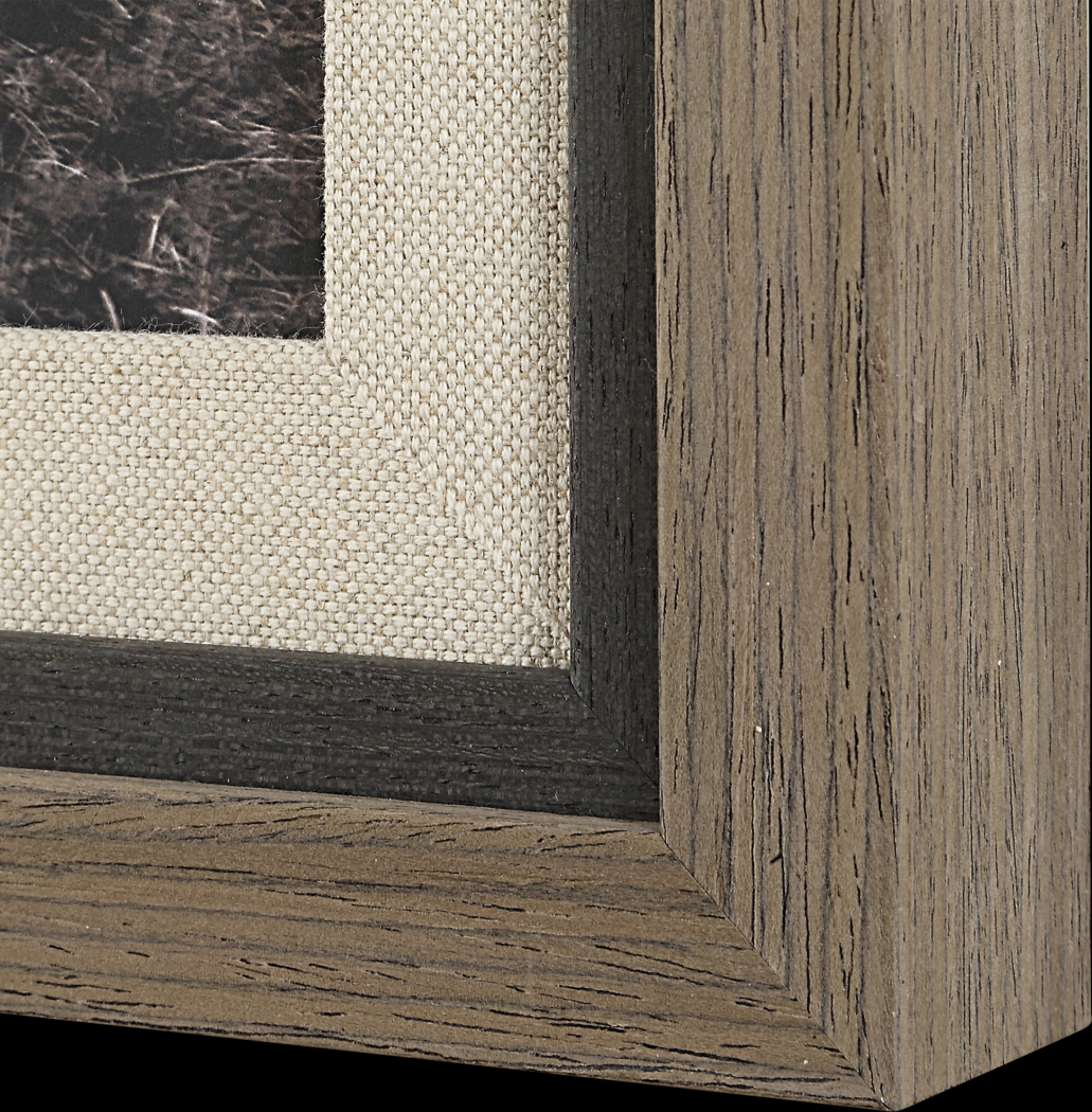 Benta Black Artwork - Thumbnail - Image 4