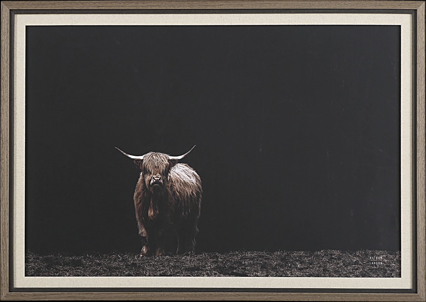 Benta Black Artwork - Thumbnail - Image 1