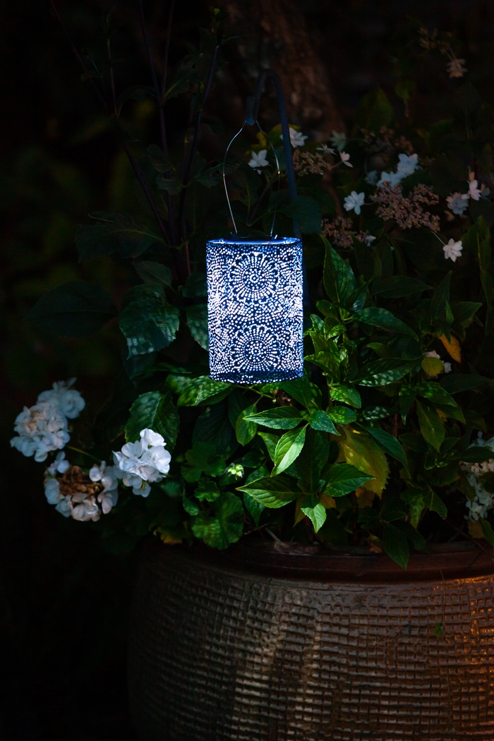 Bento Shade Outdoor Blue Solar Lantern - Thumbnail - Image 12